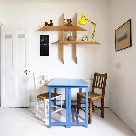 بيت للعطل Clara Vale Retreat راثدروم