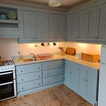 Clara Vale Retreat *